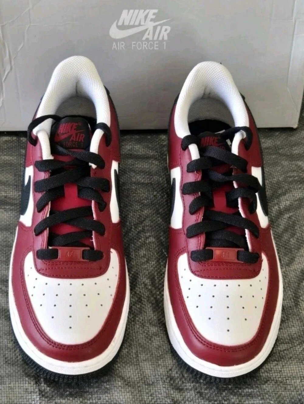Nike Air Force 1 Low LV8 Team Red GS Size 6 Youth
